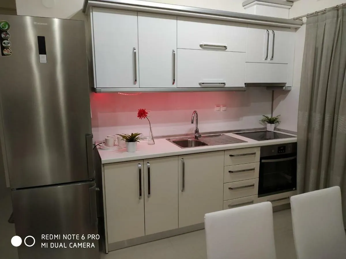 Lavim Apartments Szikiá