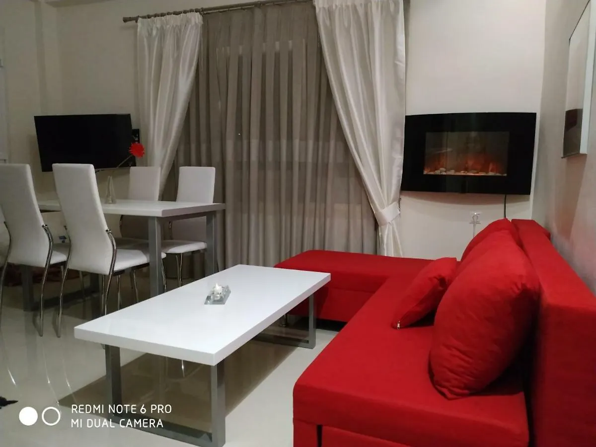 Lavim Apartments Szikiá