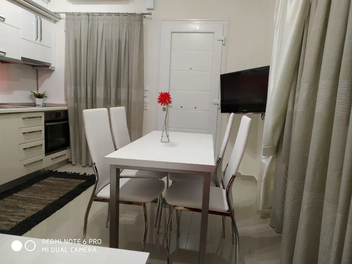 Lavim Apartments Συκιά