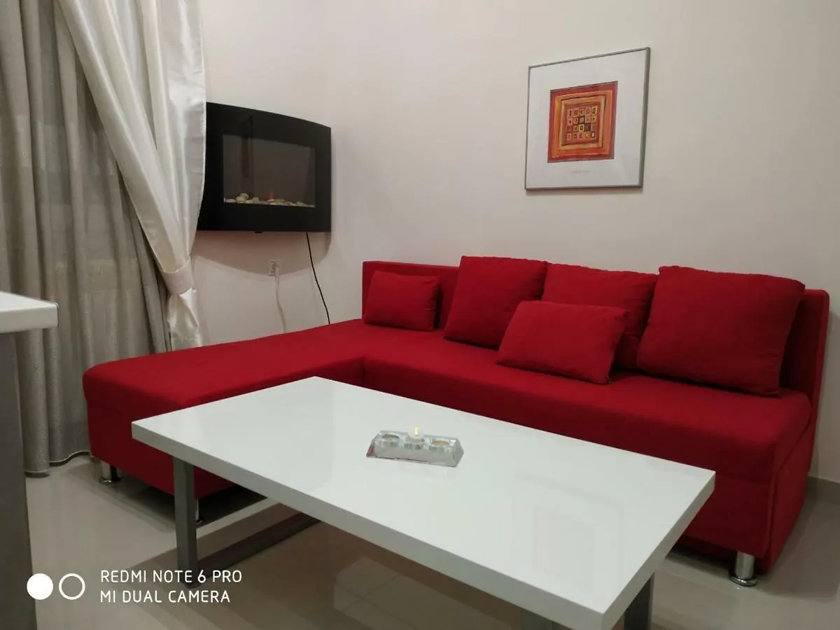 Lavim Apartments Συκιά
